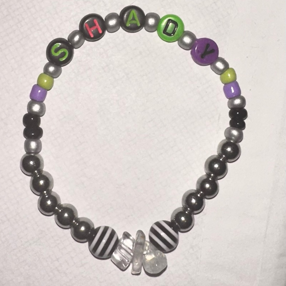 stretchy handmade friendship bracelet with glass beads and crystals “shady”